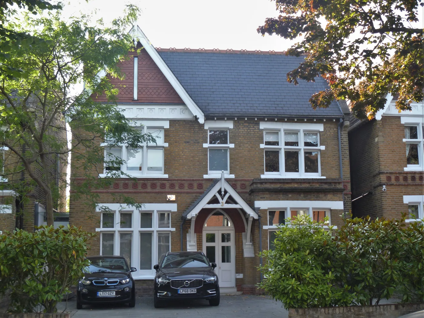 Victorian and Edwardian houses in Ealing